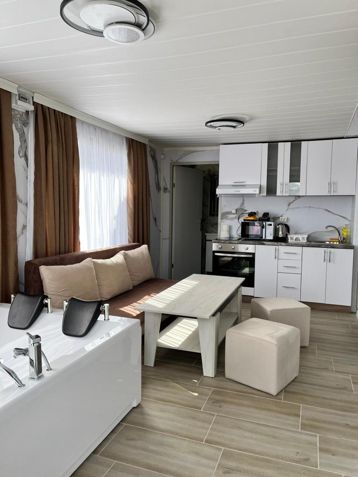 Villa Safi Forest Village Dospat